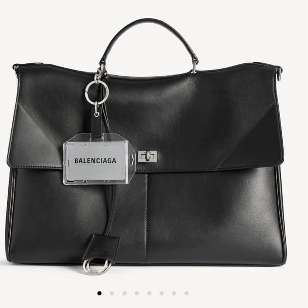 발렌시아가 포트폴리오 백