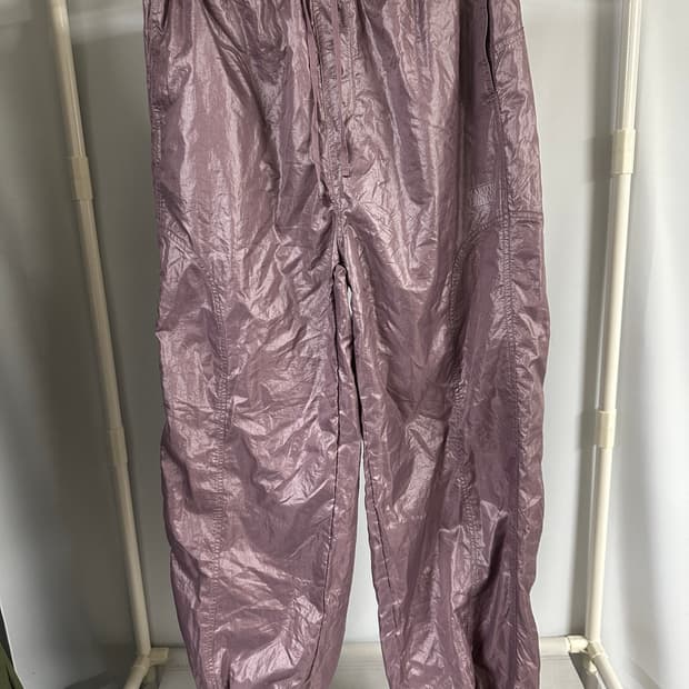 마리떼 프랑소와 저버 나일론 글로시 팬츠