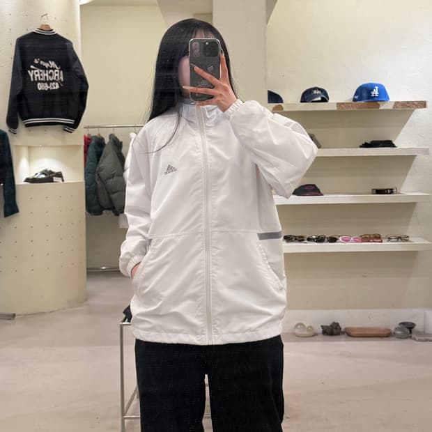 아디다스 경량 바람막이 자켓 U957