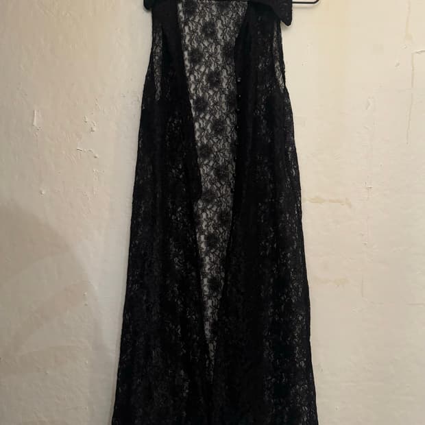 “Unknown”gothic lace sleeveless cardigan