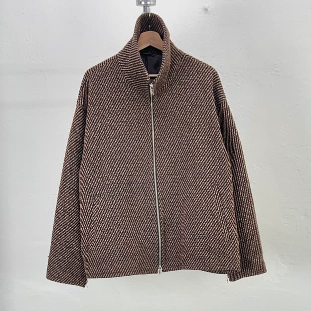 요크 23aw 프론트 하이넥 멀티 집 블루종 자켓