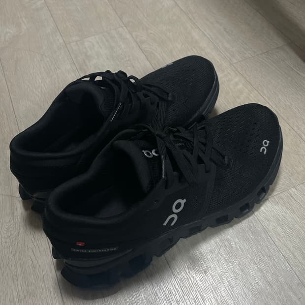 온러닝 클라우드 x4 여성 245