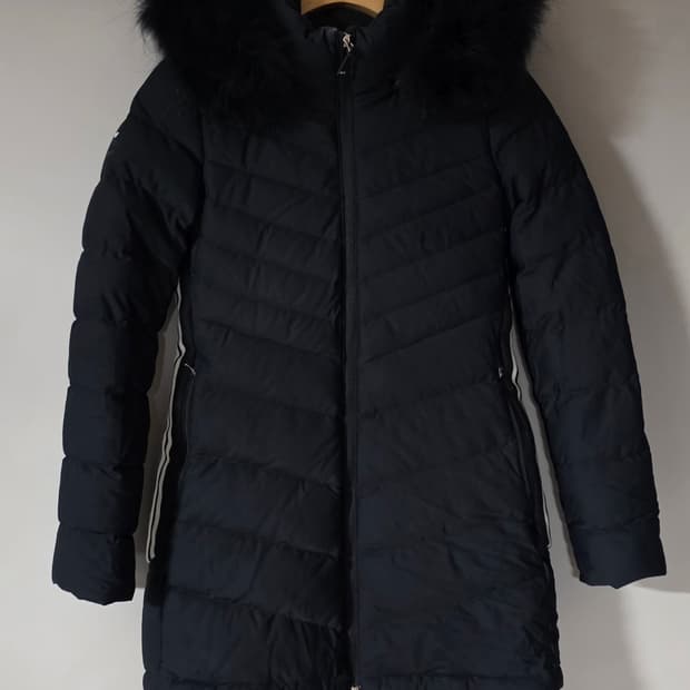 루이까스텔 여성 덕다운패딩. 
싸이즈  90.  55