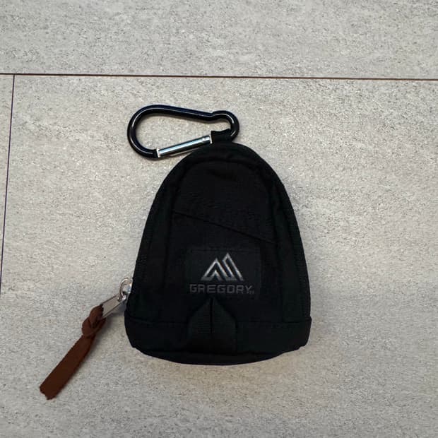 그레고리 GREGORY 카라비너 파우치