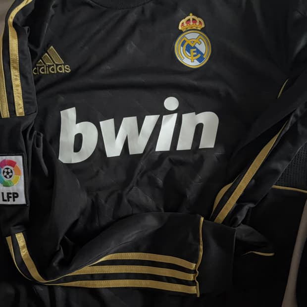 레알 마드리드 롱슬리브 트랙 탑 (아디다스)