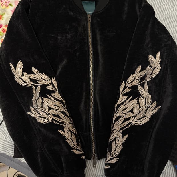 (1) 언더마이카 골든 로렐 블루종