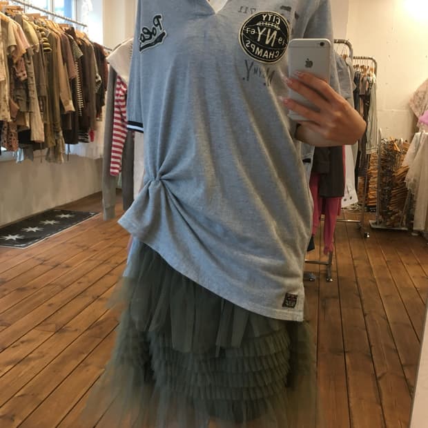 폴로 그레이 패치 카라티