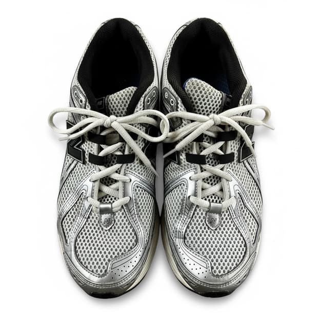 뉴발란스 1906R 실버 메탈릭 스니커즈 275