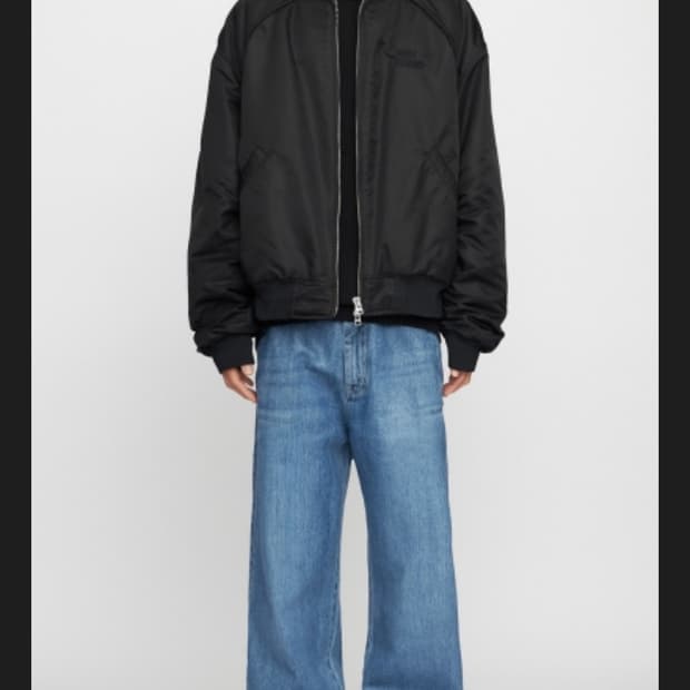 프라이빗네이버스 글로시 코팅 진 s