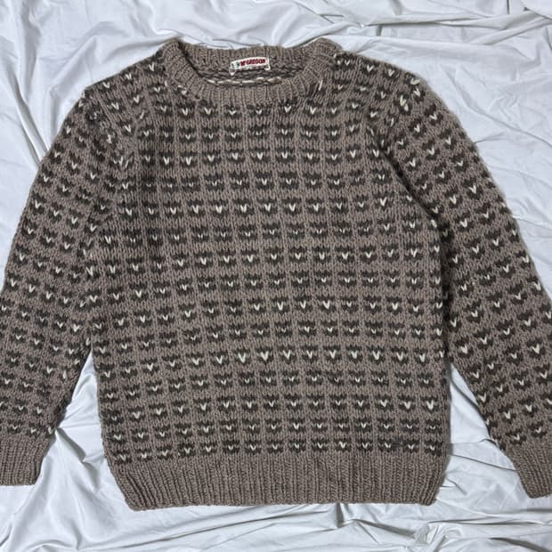 맥그리거 버드아이 패턴 울 니트