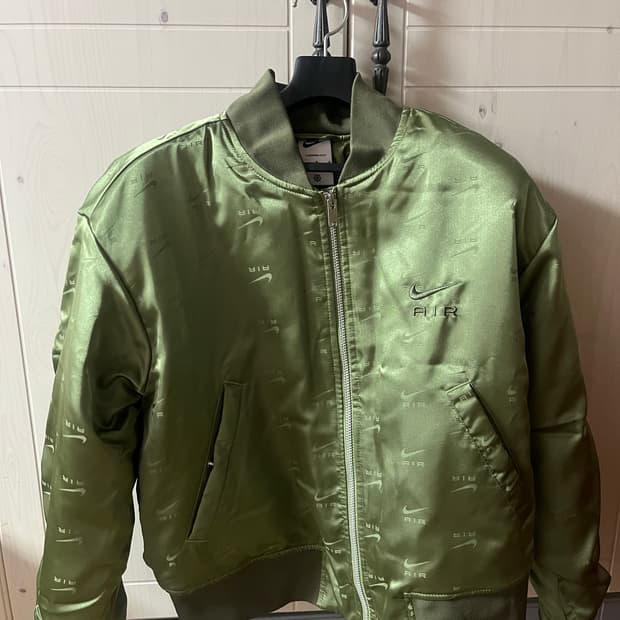나이키 항공점퍼