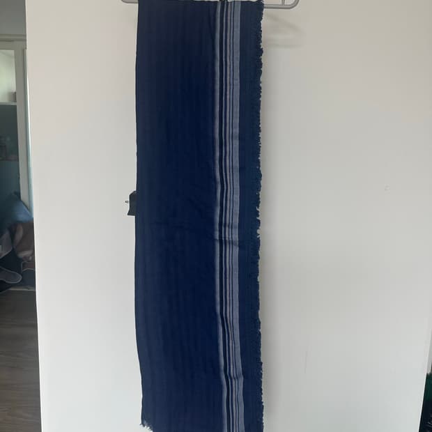 Massimo Dutti  마시모뚜띠  울  머플러  -텍있는 새상품