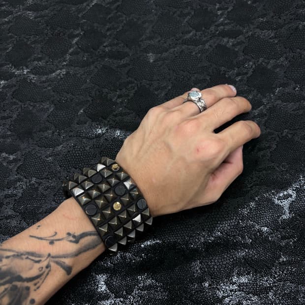 “Diesel” 00’s Archive Stud bracelet
