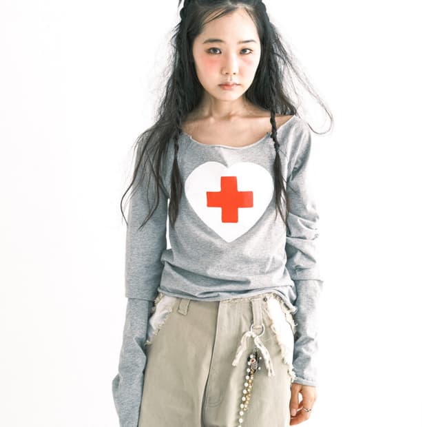 샵페어리 크로스 하트 컷오프 티셔츠 