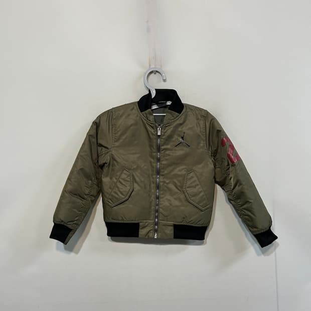 나이키 조던 아동 패딩 항공점퍼 4-5Y