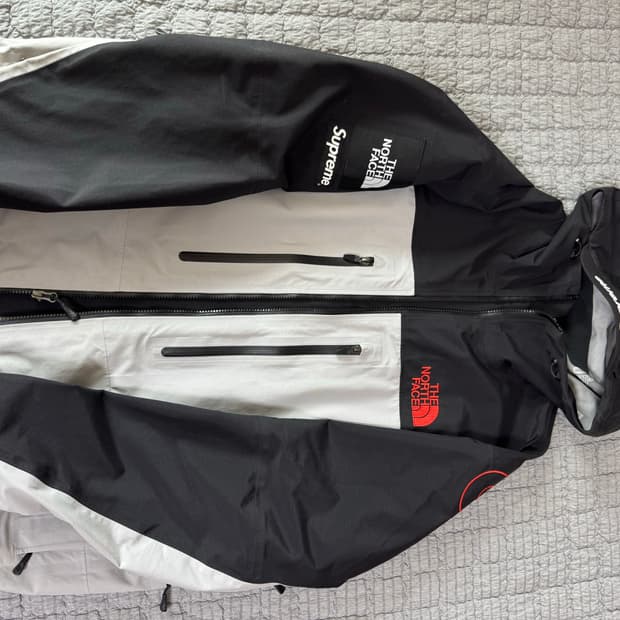 팝니다 슈프림노스페이스 테입드심쉘 자켓(바람막이)XL판매