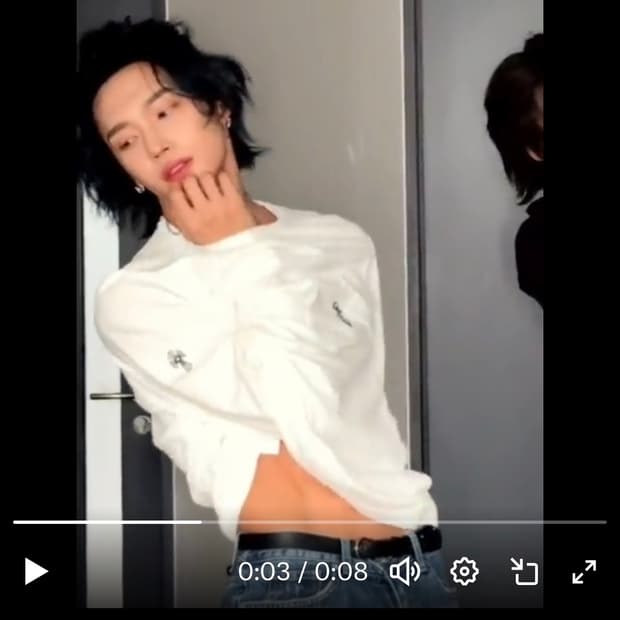 크롬하츠 포켓 자수 티 L