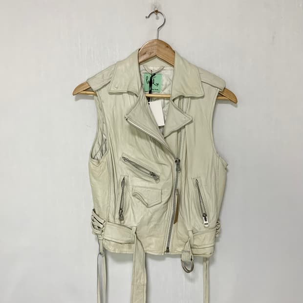 폴스미스 아이보리 비대칭 사선 지퍼 양가죽 라이더 베스트 레더 조끼