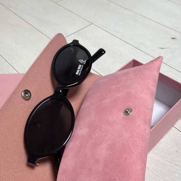 미우미우 선글라스