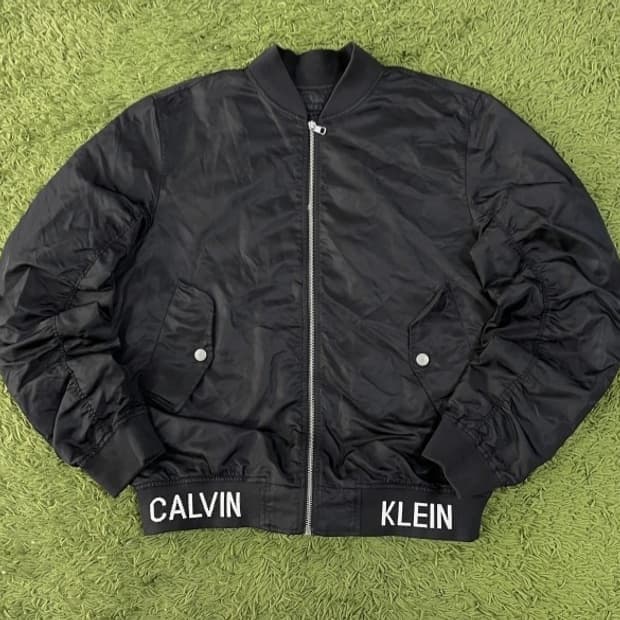 캘빈클라인 블랙 봄버 자켓 100/L