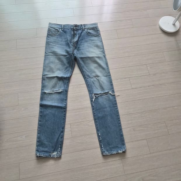 생로랑 무파진 