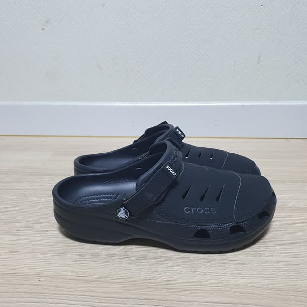 크록스 유콘 슬리퍼 265