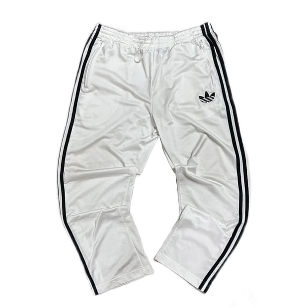 (해외판)아디다스 흰검 파이어버드 트랙팬츠(L)