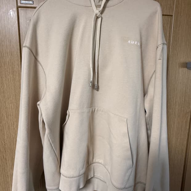 아더에러 후드 a3사이즈