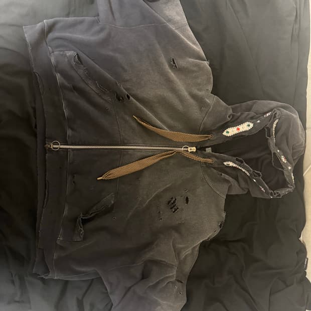 캐피탈 스릴러 데미지드 데빌 후드 블루종 스터드 리메이크 블랙