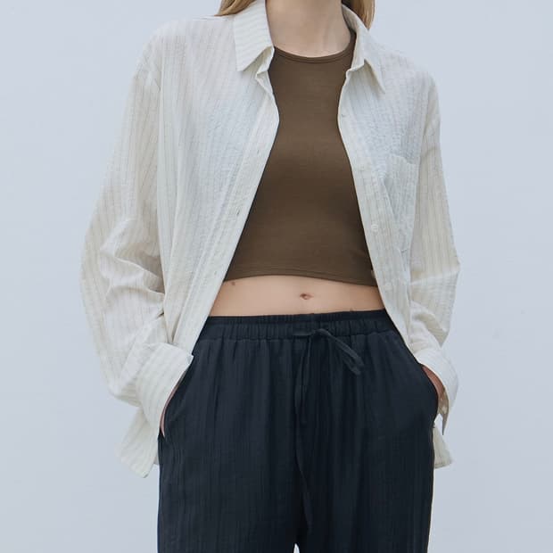 로브로브 여성 베이지 셔츠