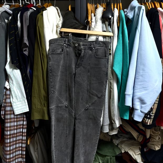 우영미 바이커진 블랙 워싱 데님 46