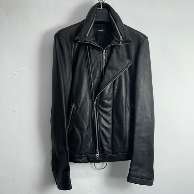 THE TWELVE Asymmetric High-Neck Double Z