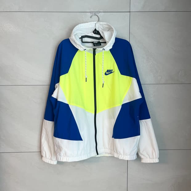 나이키 윈드러너 칵테일 바람막이 [M]