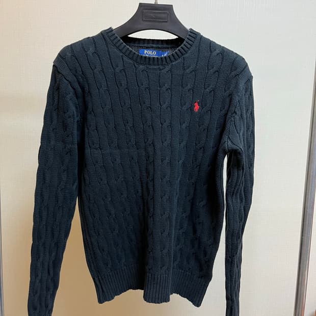 Polo cable knit
