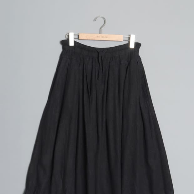 Bliss bunch Pintuck Skirt (27~28)