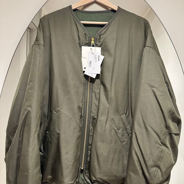 비즈빔 25SS IRIS DOWN JKT OLIVE 4