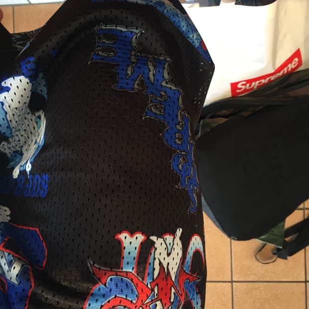 Supreme art dealer mesh short S size