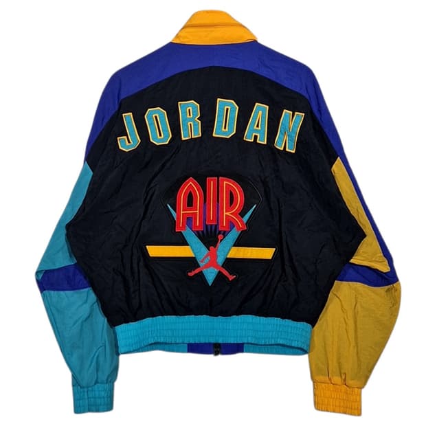 나이키 레거시 플라이트 노스텔지어 바람막이