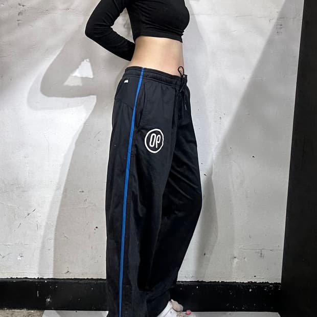 나이키 블랙 블루 사이드 라인 와이드 팬츠 M