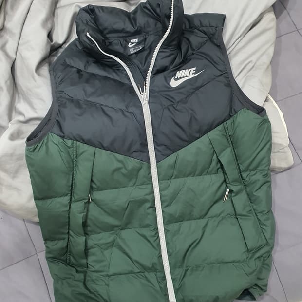 나이키윈드러너 패딩베스트 