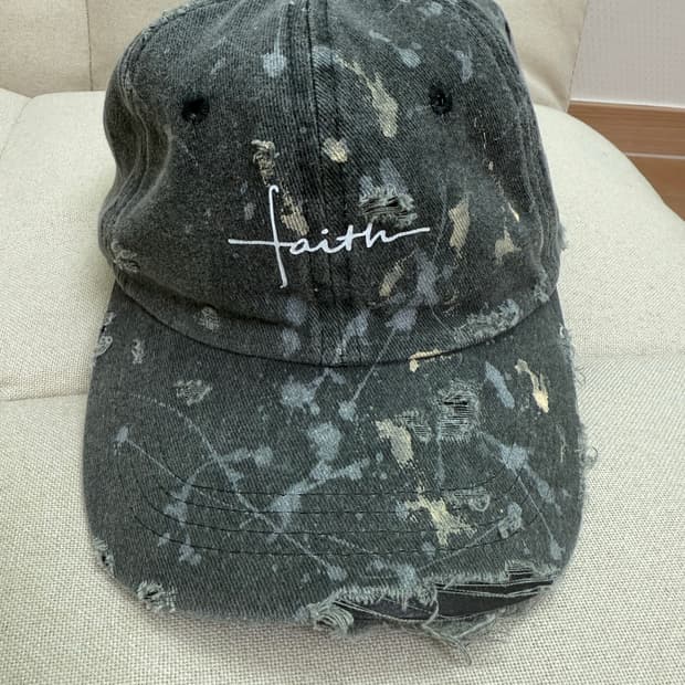 디스트레스드 페인팅 캡