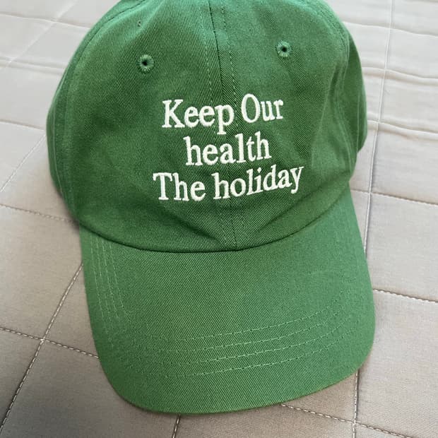 밀로 아카이브 볼캡