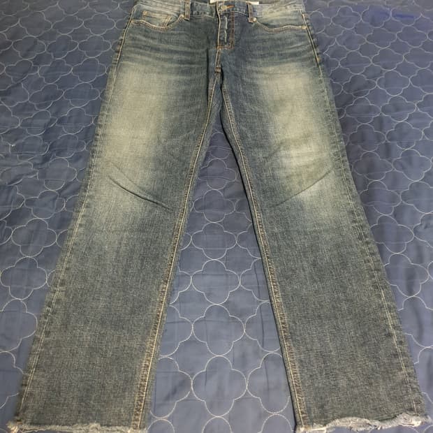 페이탈리즘 크롭 슬림핏 스트레치 워싱 컷팅 데님팬츠 인디고 (33)