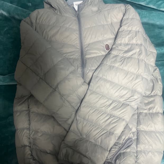 [이번년도까지 판매] 베이프 경량패딩