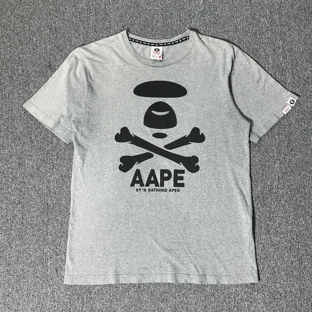 BAPE 베이프 반팔 티셔츠 (L)