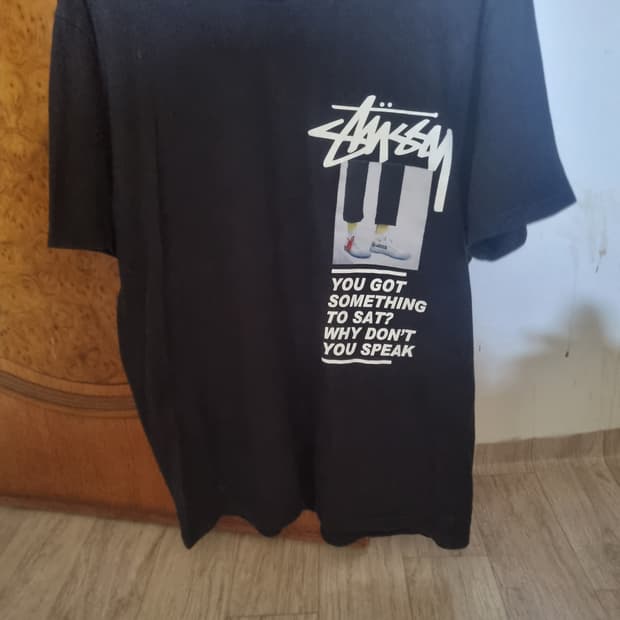 STUSSY. USA반팔티.      XL