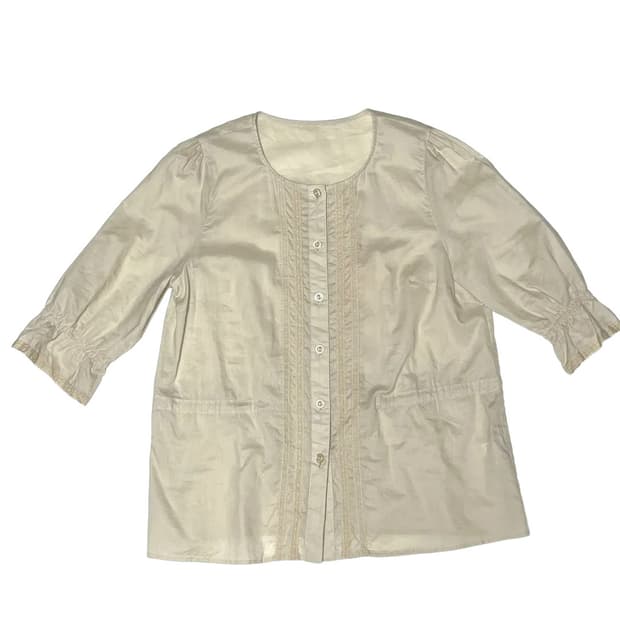 Simple lace blouse