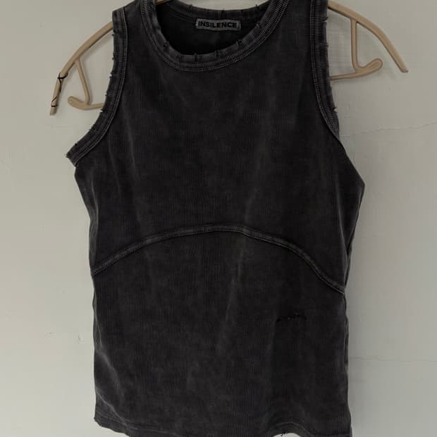 Insilence top