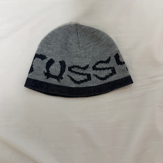 00s 올드 스투시 고딕 로고 자카드 비니