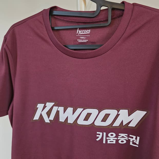 키움 히어로즈 버건디 플레이어 티셔츠  100